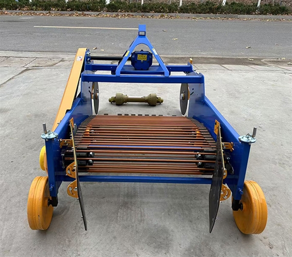 4UX-110馬鈴薯收獲機