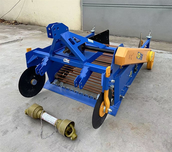 4UX-110馬鈴薯收獲機(jī)