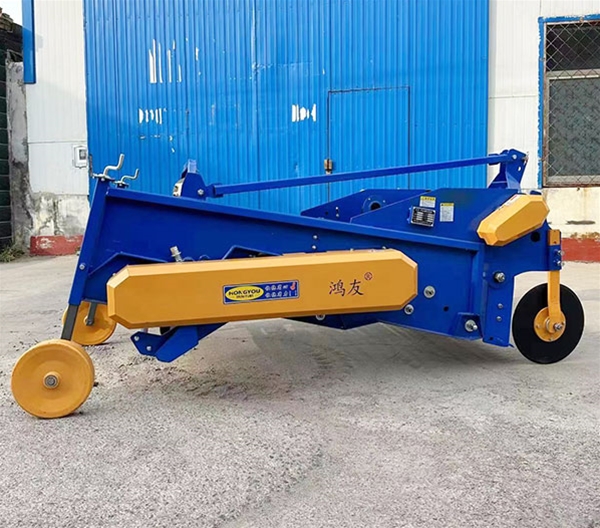 4UD-S馬鈴薯收獲機(jī)